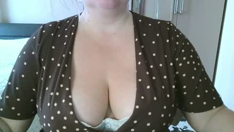 Snapshot of your__maria chatting on 28, 6, 2026 Maria Love online show from 28, 6, 2026