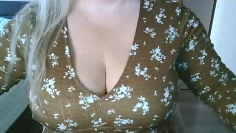 Snapshot of your__maria chatting on 13, 7, 2026 Maria Love online show from 13, 7, 2026
