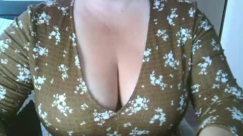 Snapshot of your__maria chatting on 20, 7, 2026 Maria Love online show from 20, 7, 2026