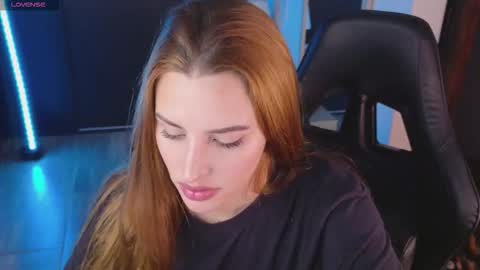 Snapshot of your_dream1217 chatting on 23, 10, 2025 Valery online show from 23, 10, 2025