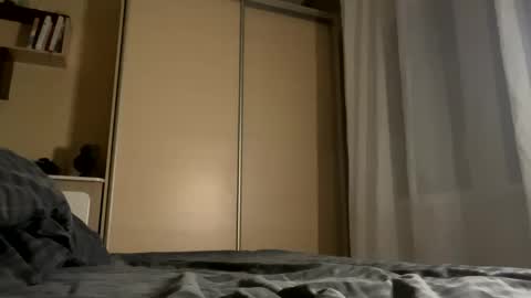 Gentle Boy online show from 15, 2, 2025