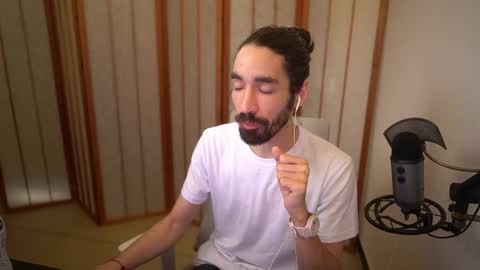 Snapshot of your_ice_cream chatting on 5, 2, 2026 Siebel. online show from 5, 2, 2026