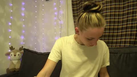 Meri  online show from 5, 4, 2026