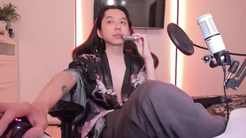 Han   online show from 30, 11, 2025