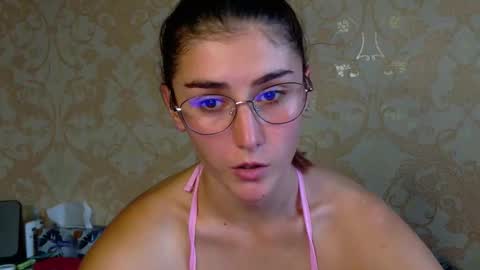 Snapshot of your_mouse23 chatting on 17, 11, 2025 Andrea Your sweet farmer girl online show from 17, 11, 2025