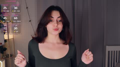 Luna online show from 7, 1, 2025