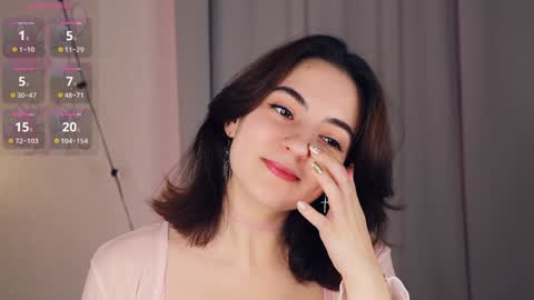 Luna online show from 9, 1, 2025