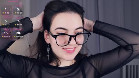 Luna online show from 12, 1, 2025