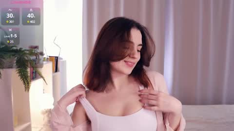 Luna online show from 27, 2, 2025