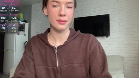 Snapshot of your_sweet_angel_ chatting on 6, 2, 2026 Mia online show from 6, 2, 2026