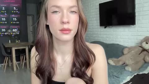 Snapshot of your_sweet_angel_ chatting on 17, 2, 2026 Mia online show from 17, 2, 2026