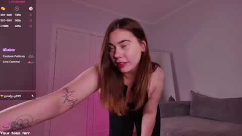 Snapshot of your_tess chatting on 14, 6, 2026 Tessa online show from 14, 6, 2026