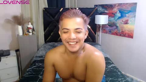 yourasian_bradley online show from 29, 10, 2025