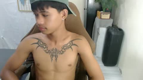 Snapshot of yourasian_eric chatting on 22, 7, 2026 yourasian_eric online show from 22, 7, 2026