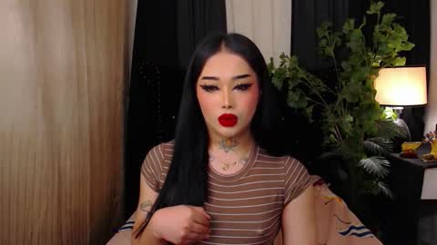 kim online show from 3, 12, 2025