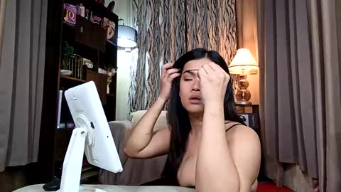 Snapshot of yourasiandominatrix chatting on 27, 4, 2026 pattyvdp online show from 27, 4, 2026