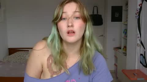 Snapshot of yourcherrylady chatting on 16, 6, 2026 cherry online show from 16, 6, 2026