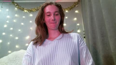 creamysister online show from 1, 1, 2025