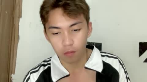 Snapshot of yourcummer_april chatting on 1, 6, 2026 April online show from 1, 6, 2026