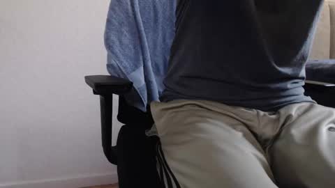 Snapshot of yourdirtysluboy chatting on 26, 5, 2026 hornyedging online show from 26, 5, 2026