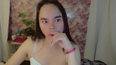 Snapshot of yourdreamgirljenelyn chatting on 10, 5, 2026 Alice online show from 10, 5, 2026
