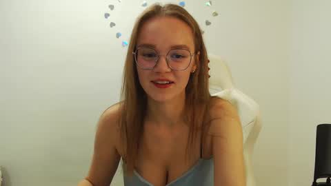 Lana online show from 27, 9, 2025