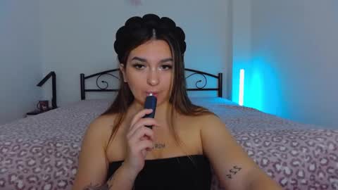 Emily  online show from 21, 10, 2025