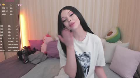 Mary online show from 2, 2, 2025