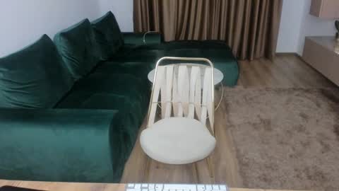 Snapshot of yourfantasyc chatting on 28, 2, 2025 Evelline online show from 28, 2, 2025