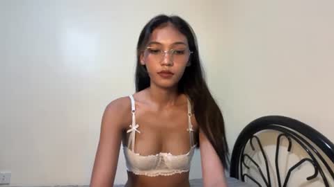 Snapshot of yourfantasyyy_ chatting on 21, 6, 2026 yourfantasyyy_ online show from 21, 6, 2026