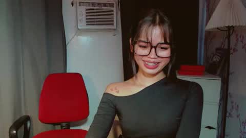 Snapshot of yourfavoratesunshine chatting on 18, 1, 2026 Sunshine online show from 18, 1, 2026