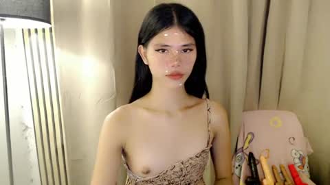 Snapshot of yourfavoratevivian chatting on 15, 7, 2026 Vivian online show from 15, 7, 2026