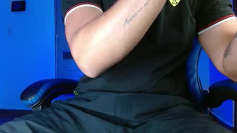 Snapshot of yourfavorite_bigclit chatting on 10, 5, 2026 yourfavorite_bigclit online show from 10, 5, 2026