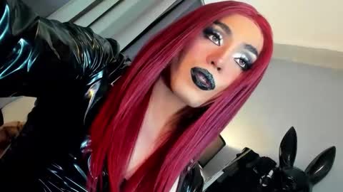Snapshot of yourfiercemistress chatting on 22, 4, 2026 not into STINGY and CHEAP people online show from 22, 4, 2026