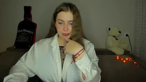 Snapshot of yourgem__ chatting on 24, 2, 2025 yourgem__ online show from 24, 2, 2025