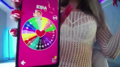 call meKira online show from 14, 9, 2025