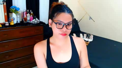 yourgoddesscruella online show from 14, 3, 2026