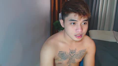 Snapshot of yourhandsome_hunk chatting on 5, 1, 2025 Paul online show from 5, 1, 2025