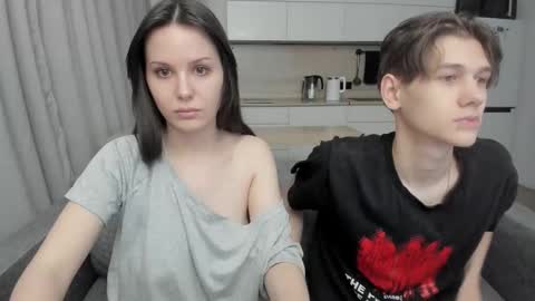 Snapshot of yourher0in chatting on 28, 10, 2025 Aida online show from 28, 10, 2025