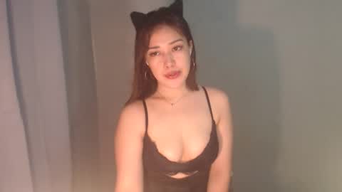 yourhotyash_ online show from 14, 5, 2026