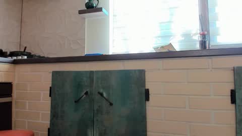 Jacky online show from 6, 4, 2026