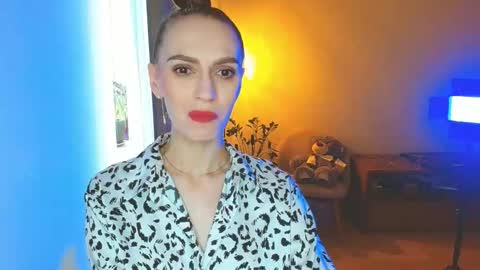 Snapshot of yourladysunshine chatting on 18, 2, 2026 Ksyusha online show from 18, 2, 2026