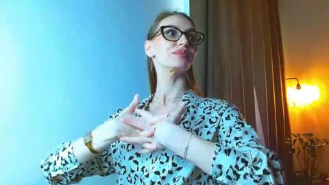 Snapshot of yourladysunshine chatting on 23, 4, 2026 Ksyusha online show from 23, 4, 2026