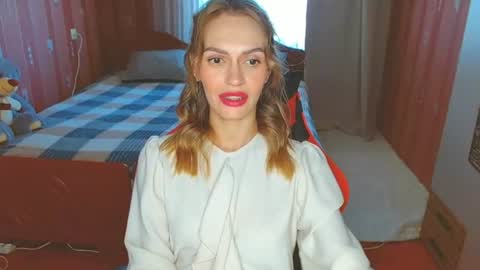 Snapshot of yourladysunshine chatting on 6, 7, 2026 Ksyusha online show from 6, 7, 2026