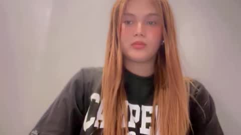 Snapshot of yourlovingpearl chatting on 4, 2, 2026 PEARL online show from 4, 2, 2026