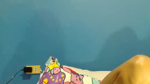 yourmorenagirl69 online show from 22, 10, 2025