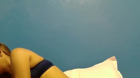 yourmorenagirl69 online show from 27, 11, 2025