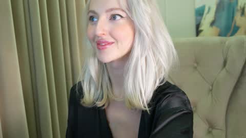 Snapshot of yournaughtymiss chatting on 26, 9, 2025 Eva online show from 26, 9, 2025