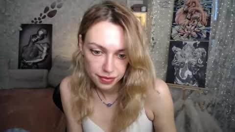 Snapshot of yournickyadamidi chatting on 11, 6, 2026 Nicky online show from 11, 6, 2026