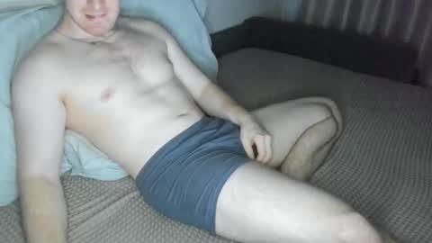 Snapshot of yournomad chatting on 18, 9, 2025 Your Nomad online show from 18, 9, 2025